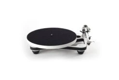 Rega - Planar 10 Turntable (White)