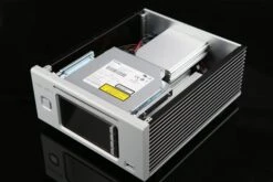 Aurender - ACS100 Music Server/Streamer/CD Ripper -Music Player Store Aurender ACS100 Silver 03 Detail 1 Interior