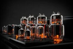 BAT - Rex 3 Power Tube Amplifier -Music Player Store BAT Rex 3 Power Amplifier Black 09 Detail 02