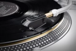 EMT - TSD SFL MC Phono Cartridge -Music Player Store EMT TSD SFL MC Phono Cartridge 02 Detail