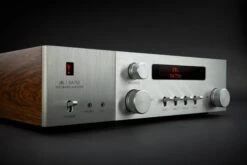 JBL - SA750 Integrated Amplifier 11 JBL - SA750 Integrated Amplifier -Music Player Store JBL SA750 Integrated Amplifier 05 Detail