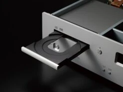 Luxman - D-03X CD Player/DAC -Music Player Store Luxman D 03X CD Player 04 Detail 02