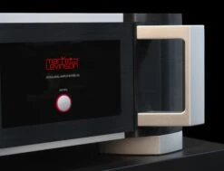 Mark Levinson - ML-50 Mono Power Amplifiers (Pair) -Music Player Store Mark20Levinson20ML 50 CloseUp20Front20Right20Handle BlackBackground EV20Munich