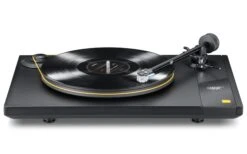 Mobile Fidelity - StudioDeck Turntable -Music Player Store MoFi Electronics StudioDeck Turntable 03 Front