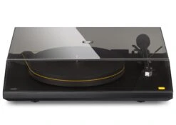 Mobile Fidelity - UltraDeck Turntable -Music Player Store MoFi Electronics UltraDeck Turntable 10 Front Dustcover 2018