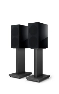 KEF - R3 Meta Bookshelf Speakers (Pair) 8 KEF - R3 Meta Bookshelf Speakers (Pair) -Music Player Store R3 Meta Black20Gloss grille on perspective Front in20pair on20stand