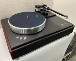 VPI - HW-40 Direct Drive Turntable (Rosewood, JMW-12 Fatboy Gimbal, #40269) **B-STOCK**