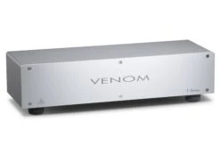 Shunyata - Venom V16 Power Conditioner -Music Player Store Shunyata Venom V16 Power Conditioner 03 Angle Right