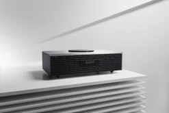 Technics - SC-C70MK2 Music And Speaker System 15 Technics - SC-C70MK2 Music And Speaker System -Music Player Store Technics SC C70 Premium Compact Stereo System 06 Detail 2